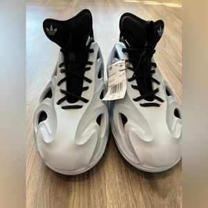 Adidas adiFOM Q Powder Blue. US Men’s Size 11. New with tags. Never been worn.